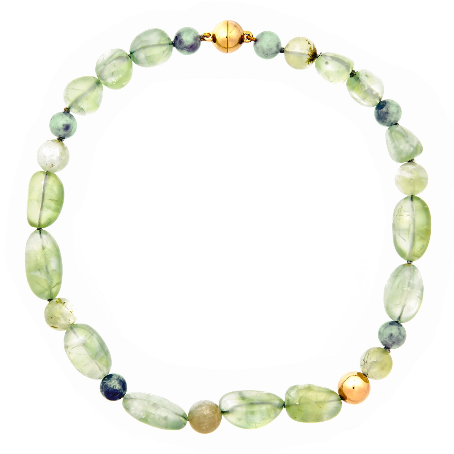 Collier van prehniet en jade met 18 karaat gouden bol en zilver verguld magneetslot