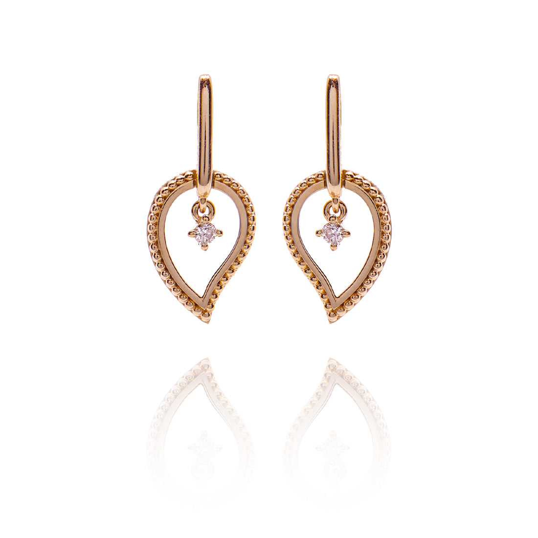 14 karaat geelgouden "druppel" oorhangers  met diamant