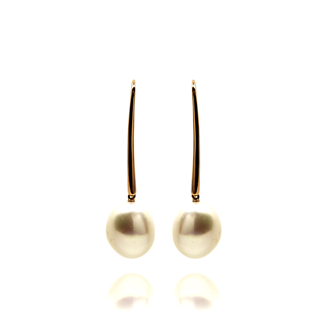 Rose gold earrings with pearls