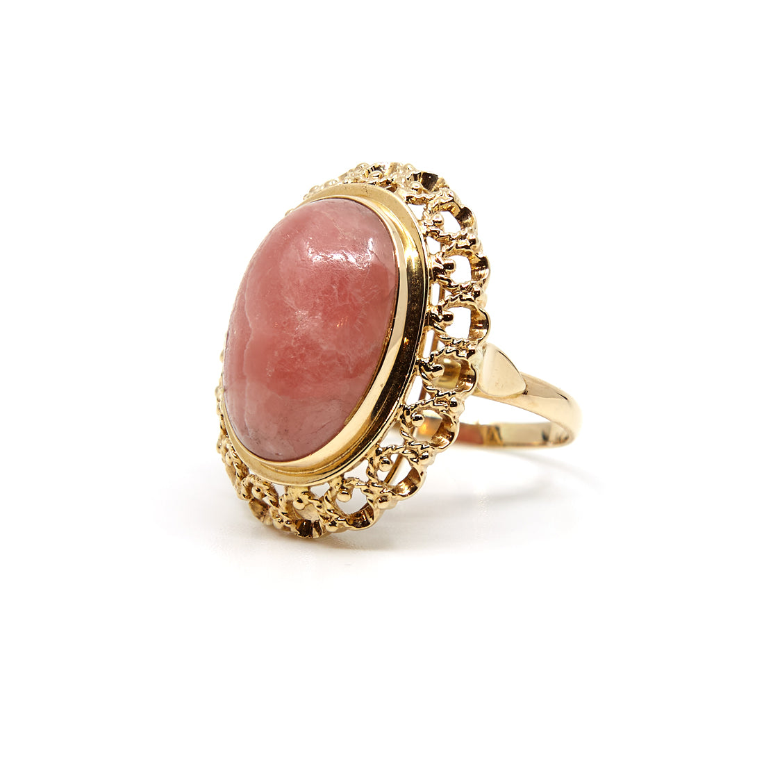 Yellow gold ring with Rhodolite ''vintage''