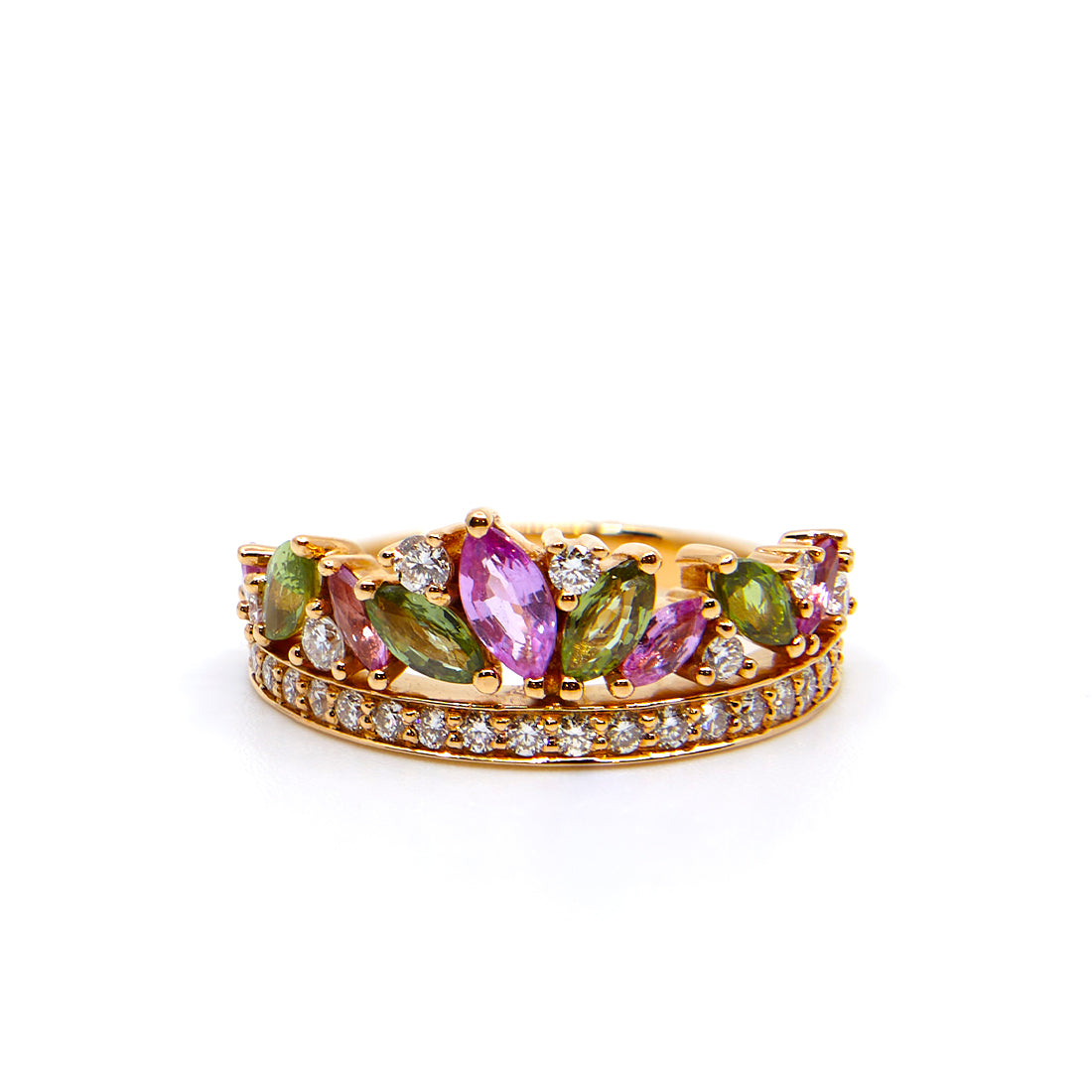Rose gold ring with sapphire and diamond