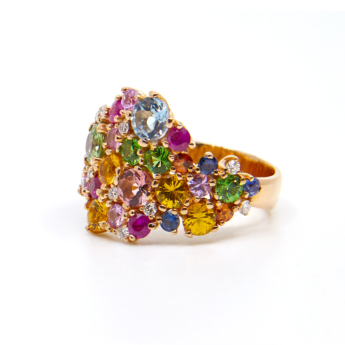 Rose gold ring with aquamarine, tsavorite, sapphire and diamond
