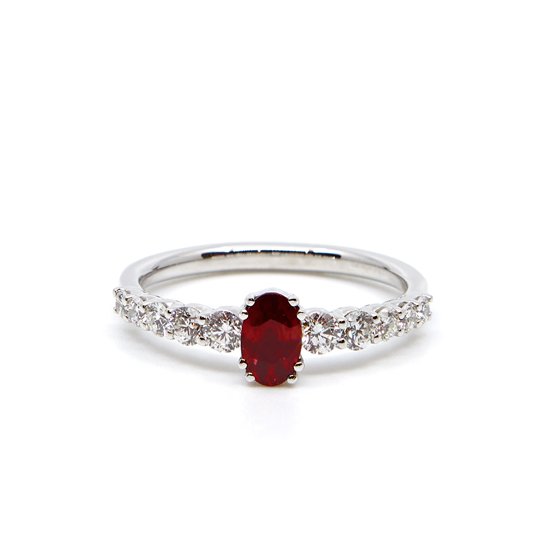 Witgouden ring met diamant en robijn