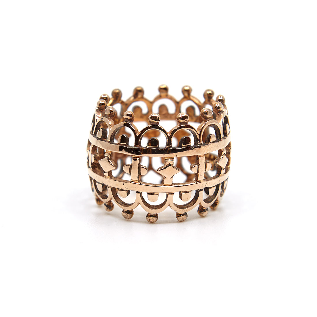 Durchbrochener Ring aus Roségold