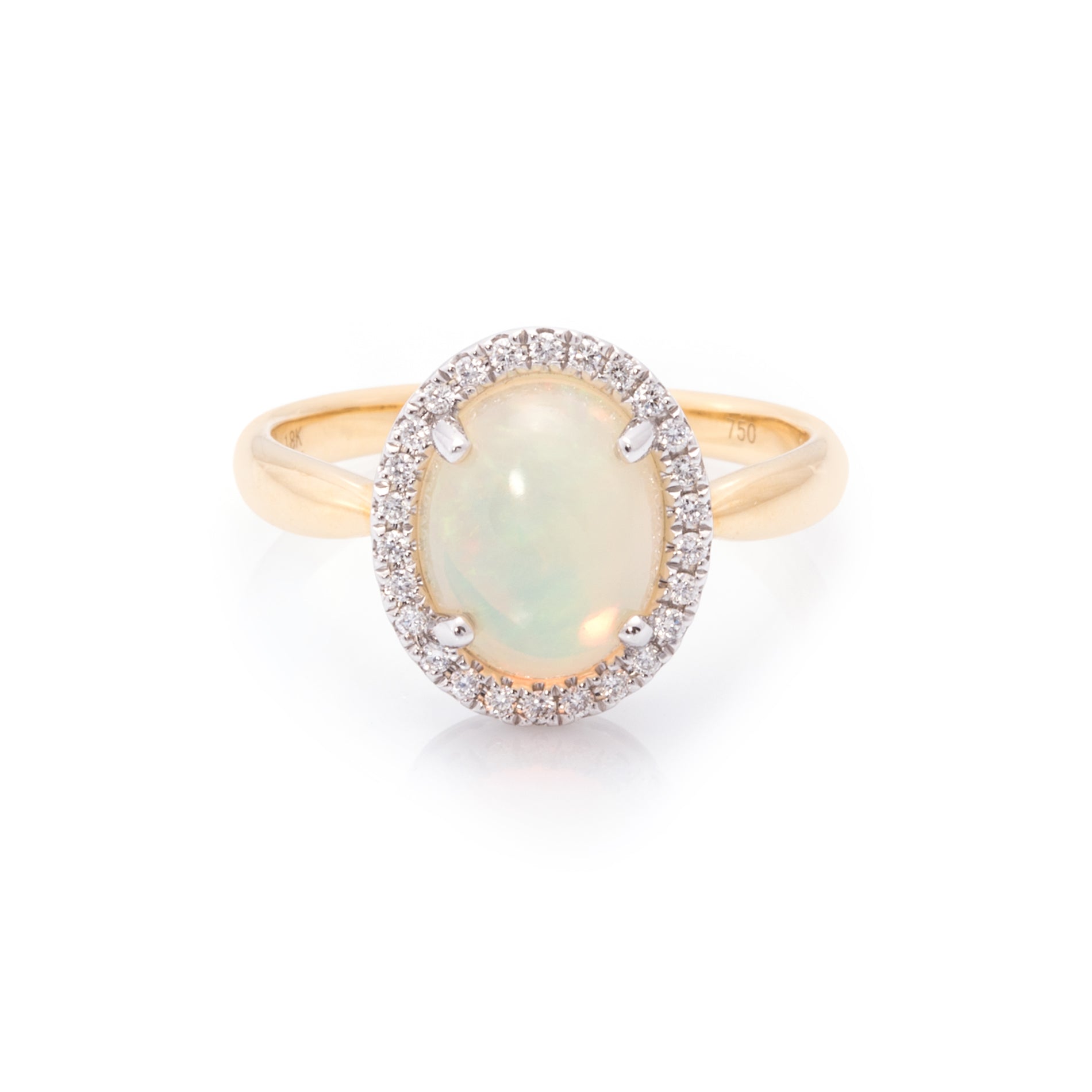 18 Karaat gouden ring met melkopaal en briljant geslepen diamant