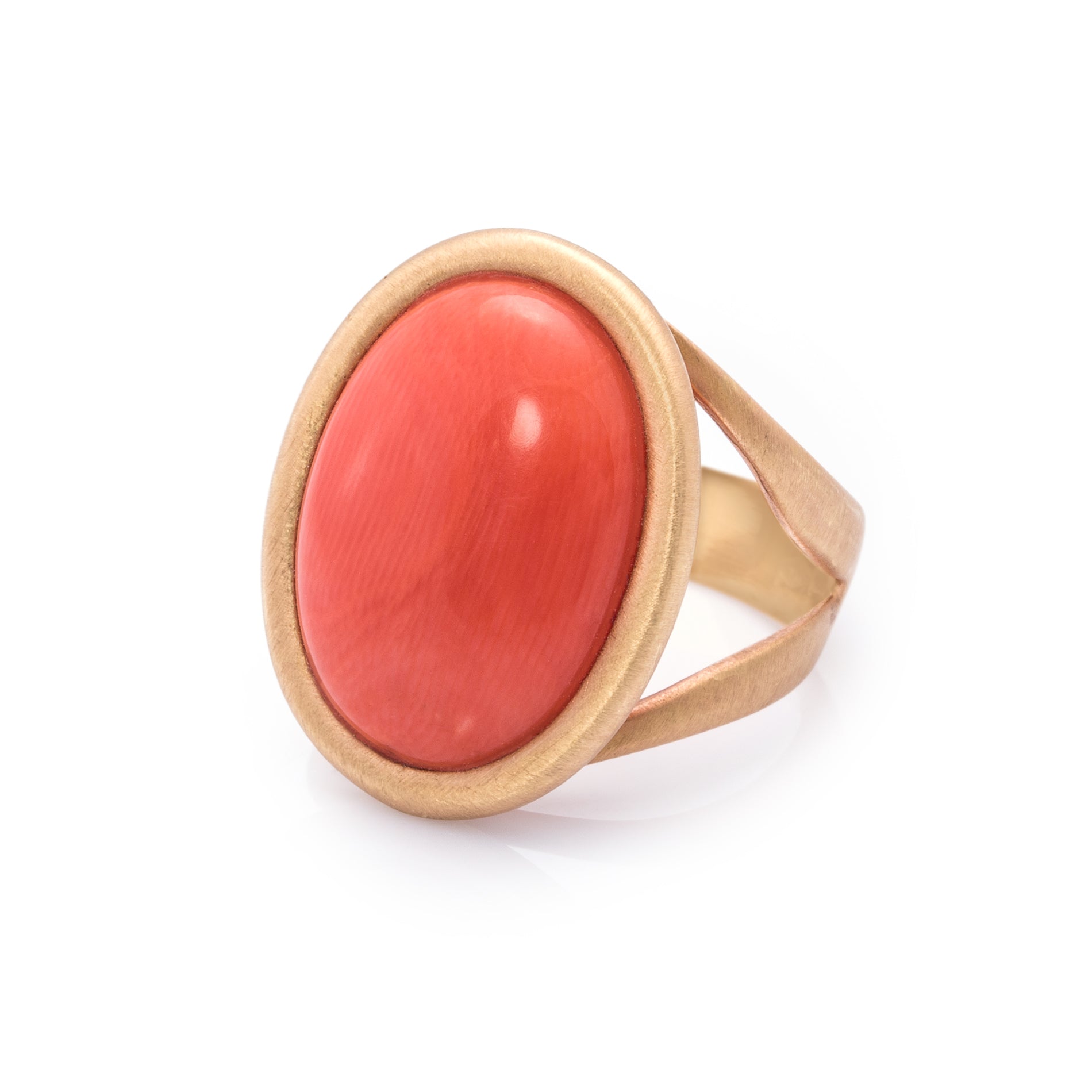 18 Karaat geelgouden ring 'Eva Nueva' met bloedkoraal