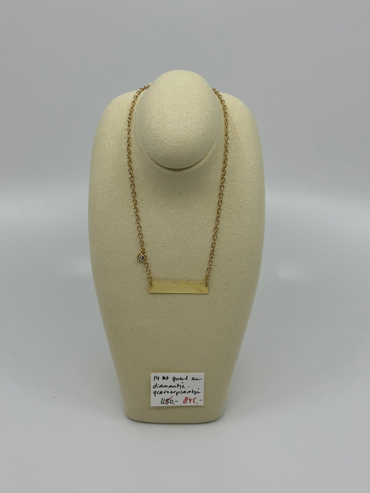 14 KARAAT GOUDEN COLLIER MET DIAMANTJE