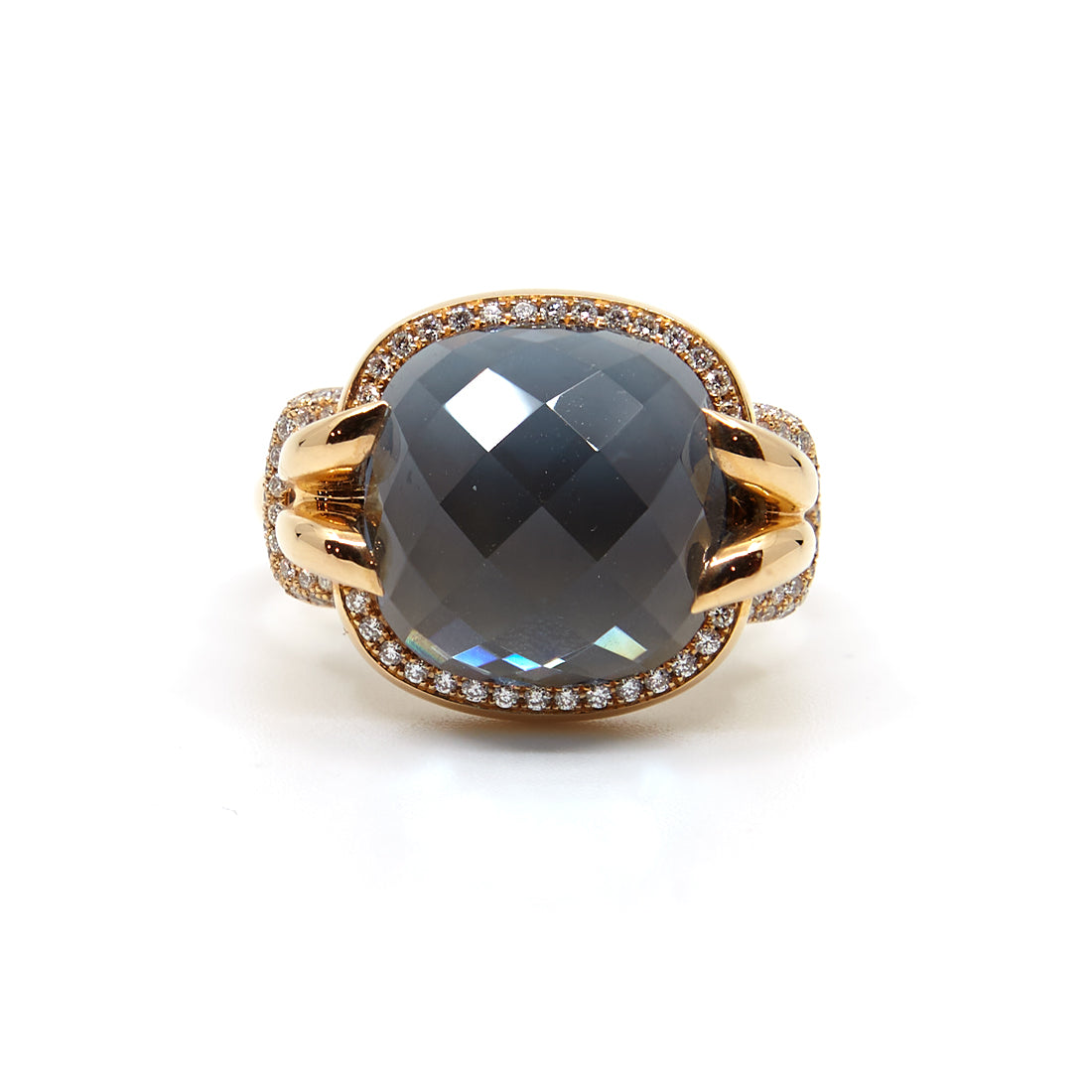 Ring aus Roségold mit Londoner Blautopas und Diamant