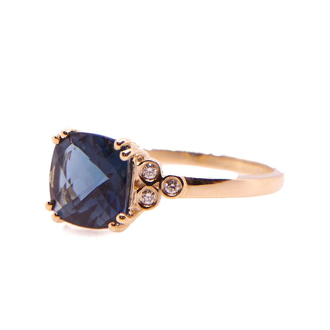 14 karaat geelgouden ring met London blue topaas en diamant