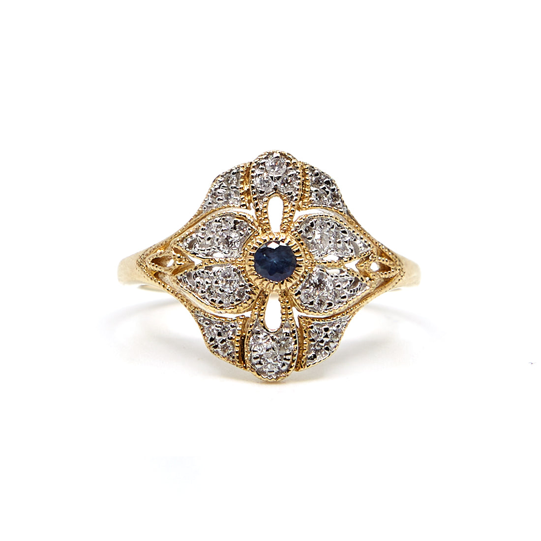 Yellow gold ring with sapphire and diamond 